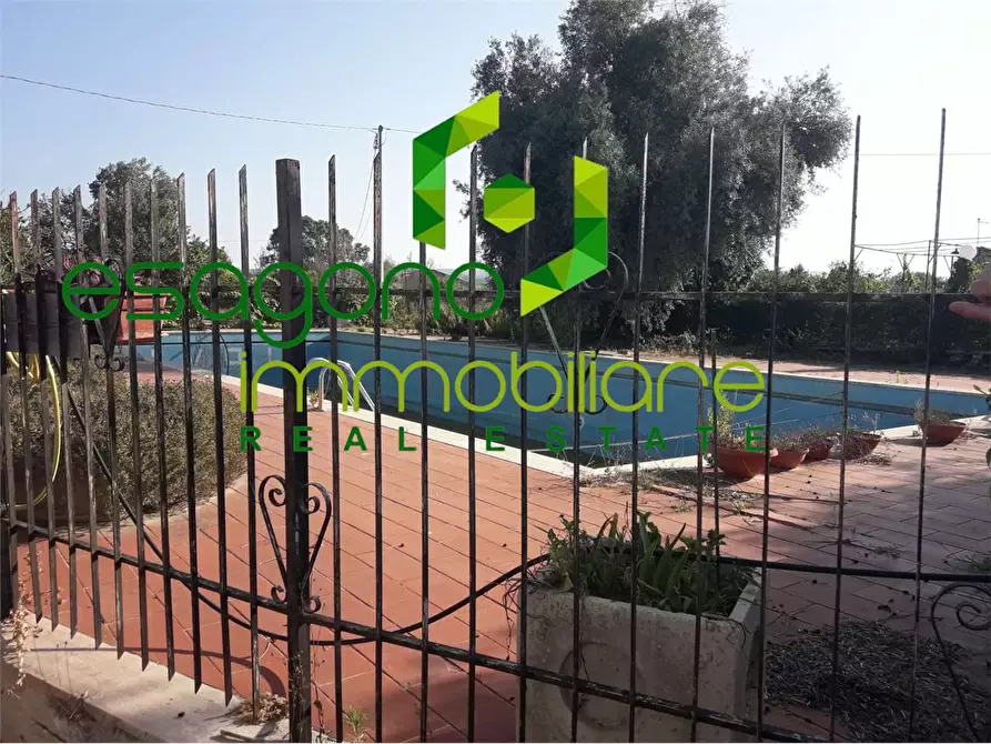 Immagine 9 di Villa in vendita  in Tivoli a Siracusa