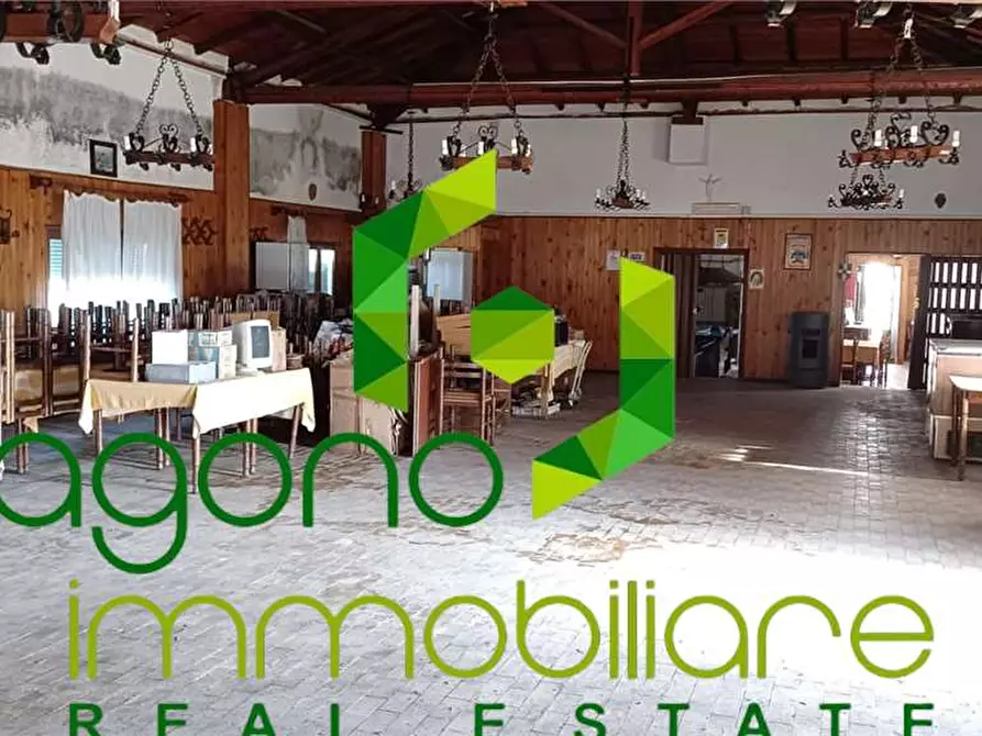 Immagine 17 di Villa in vendita  in Tivoli a Siracusa