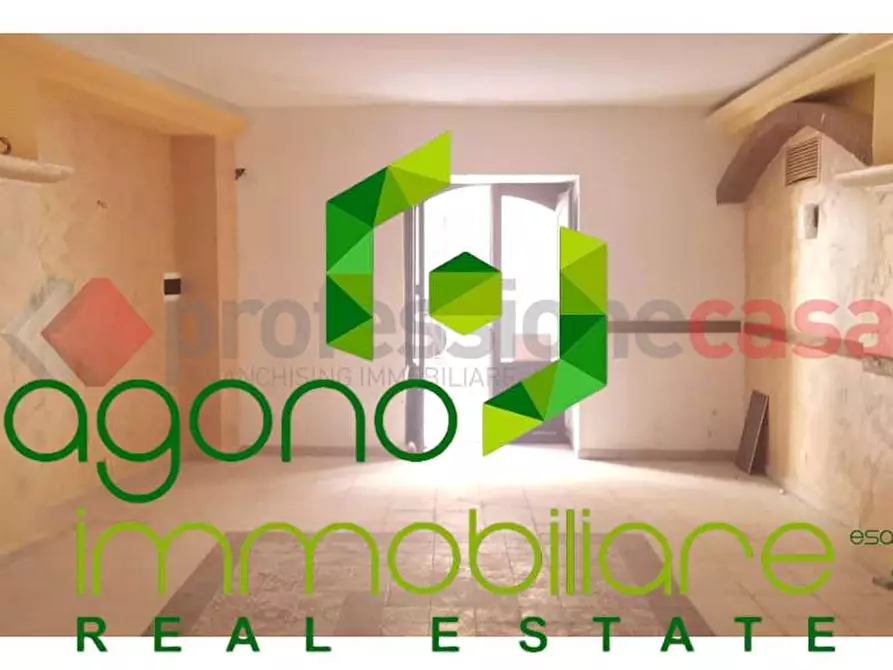 Immagine 3 di Negozio in vendita  a Siracusa