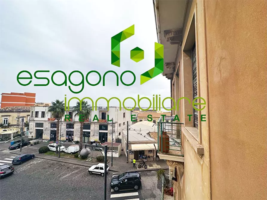 Immagine 2 di Appartamento in vendita  in Piazzale Marconi a Siracusa