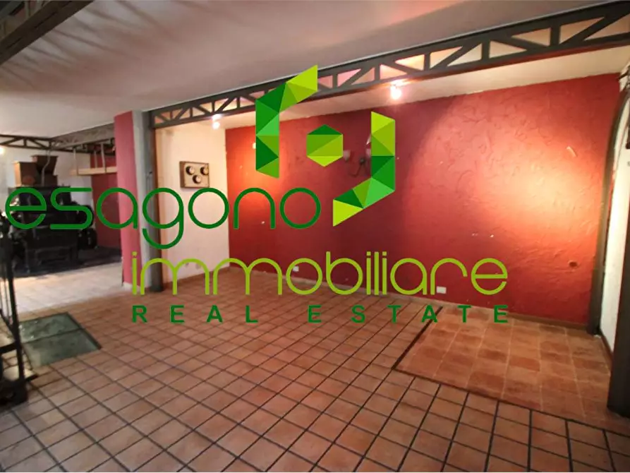 Immagine 7 di Negozio in vendita  in via Macello a Palazzolo Acreide