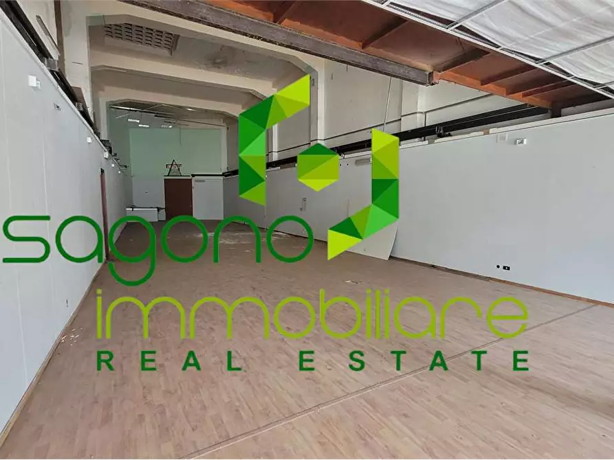 Immagine 4 di Negozio in vendita  in Corso Umberto I a Siracusa