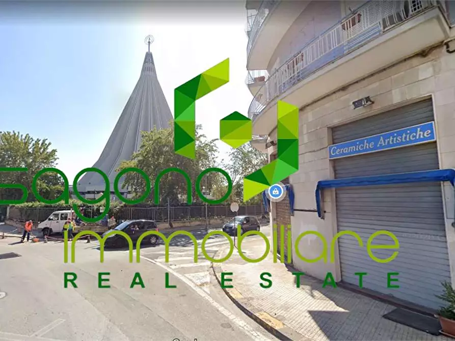 Immagine 5 di Negozio in vendita  a Siracusa