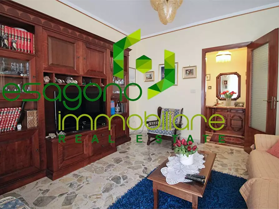 Immagine 5 di Appartamento in vendita  in Via San Giuliano a Siracusa