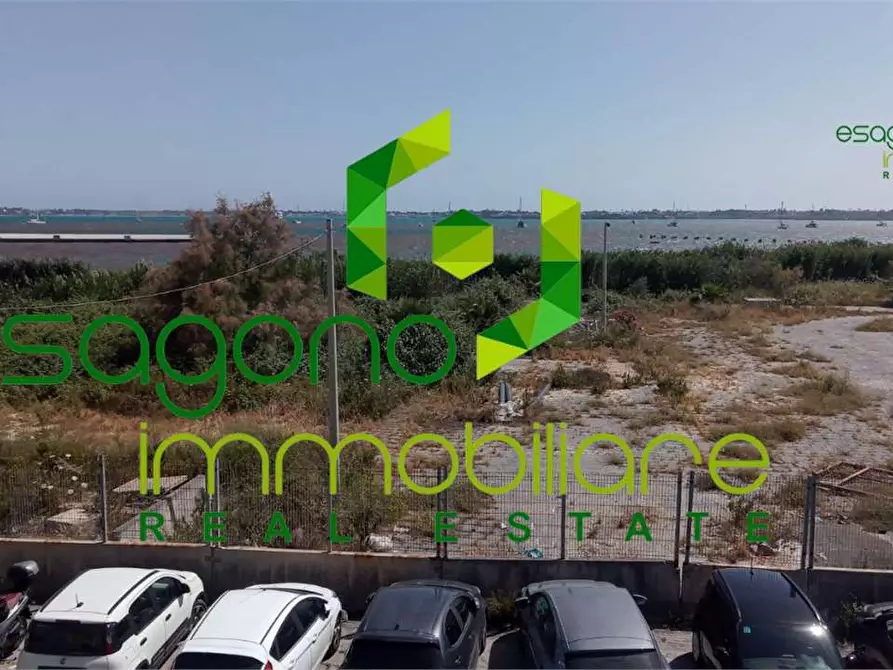 Immagine 4 di Stabile in vendita  in Largo Gaetano Arezzo della Targia a Siracusa