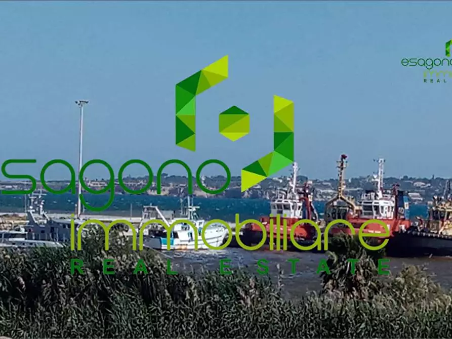 Immagine 8 di Stabile in vendita  in Largo Gaetano Arezzo della Targia a Siracusa