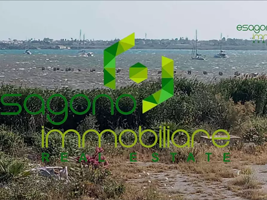 Immagine 9 di Stabile in vendita  in Largo Gaetano Arezzo della Targia a Siracusa