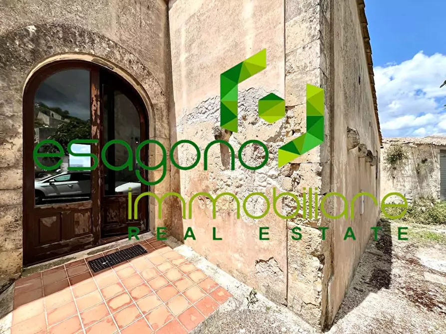 Immagine 6 di Rustico / casale in vendita  a Noto