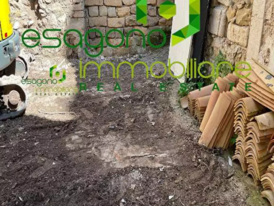 Immagine 7 di Appartamento in vendita  a Siracusa