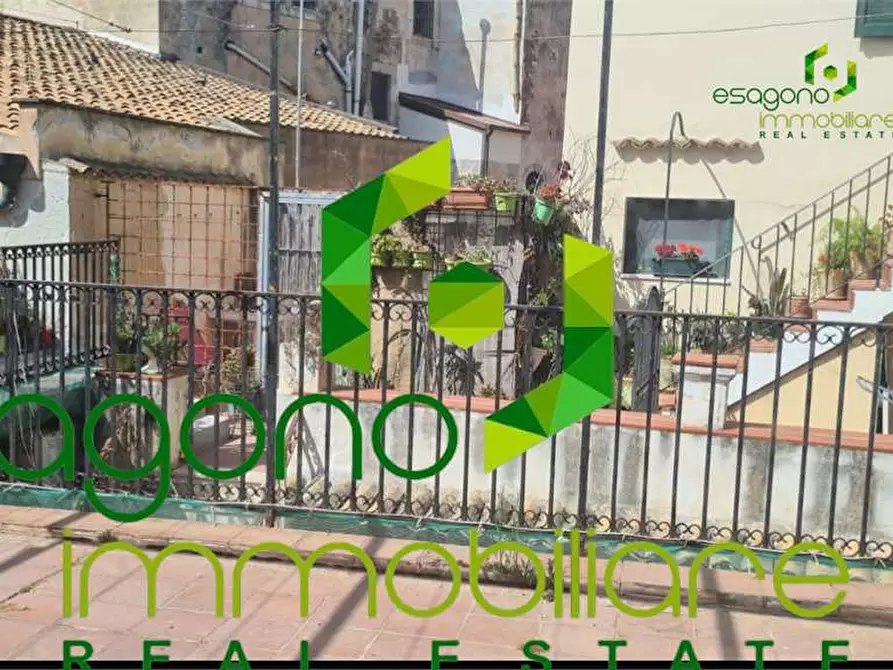 Immagine 17 di Appartamento in vendita  in via Vittorio Veneto a Siracusa