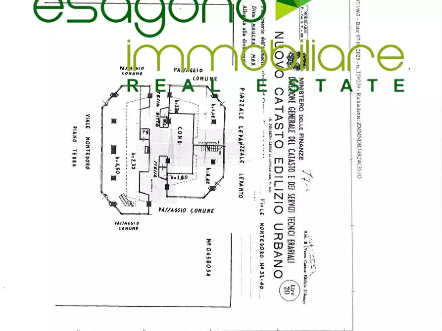 Immagine 30 di Negozio in vendita  a Siracusa