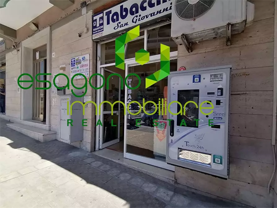Immagine 3 di Negozio in vendita  a Siracusa