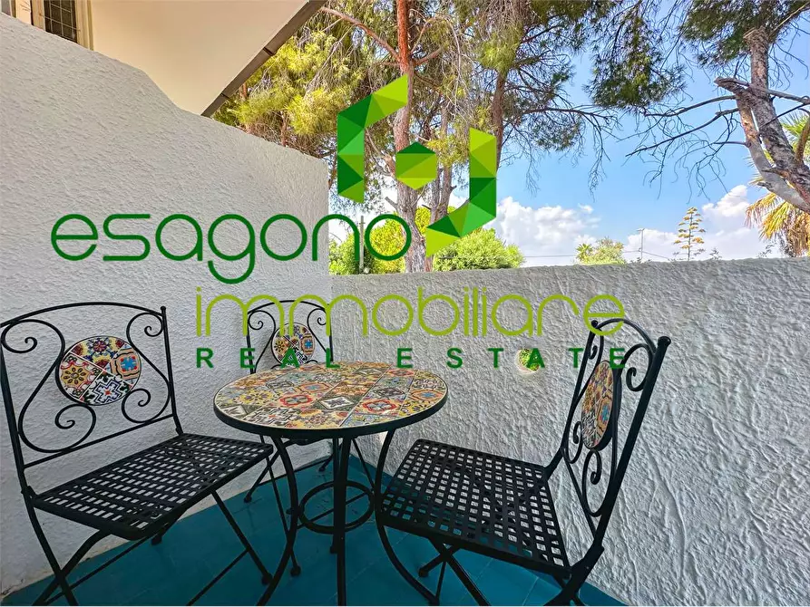 Immagine 10 di Villa in vendita  a Siracusa