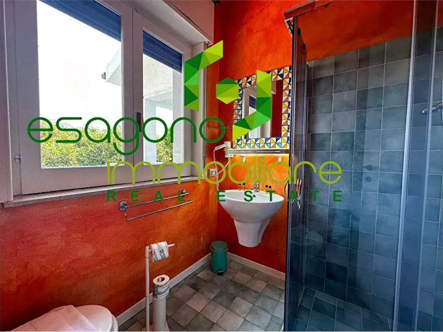 Immagine 11 di Villa in vendita  a Siracusa