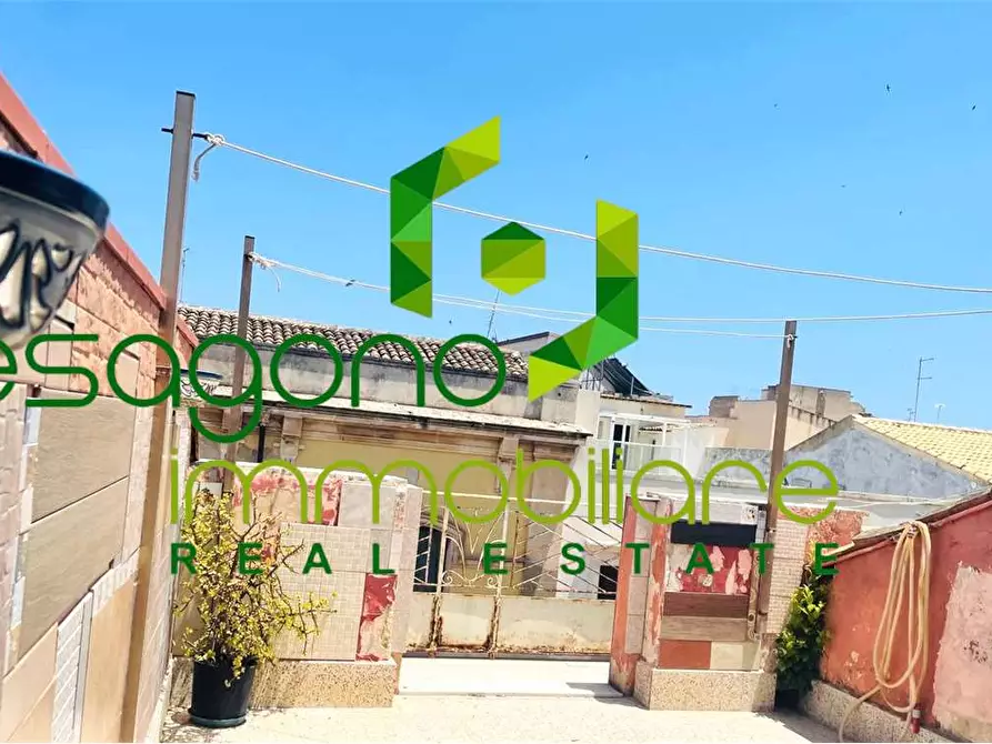 Immagine 8 di Appartamento in vendita  in borgata a Siracusa