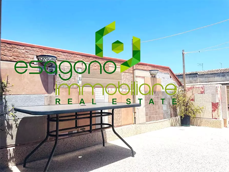 Immagine 9 di Appartamento in vendita  in borgata a Siracusa