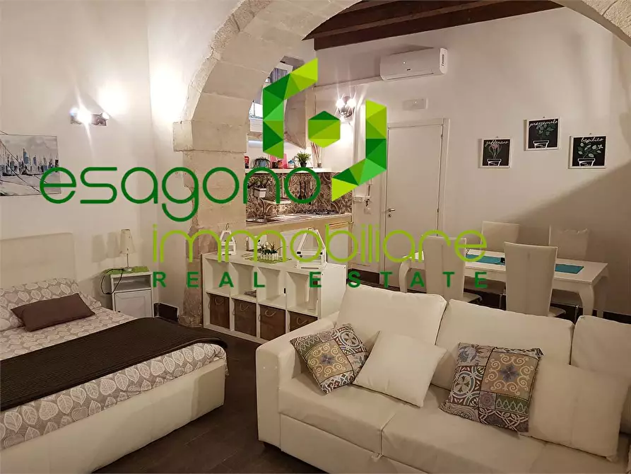 Immagine 3 di Casa indipendente in vendita  in Ortigia a Siracusa