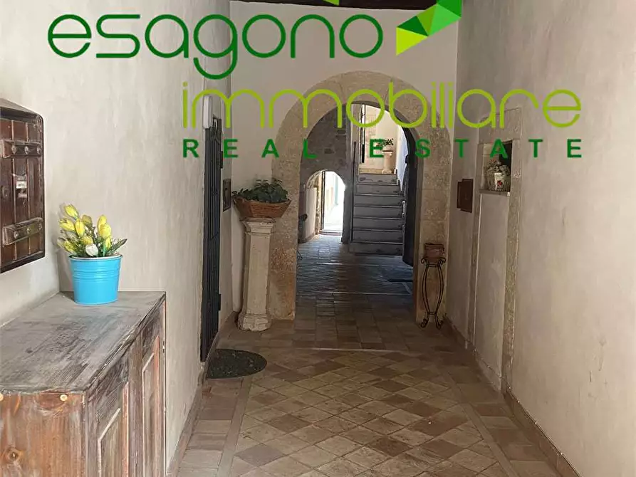 Immagine 2 di Appartamento in vendita  in Ortigia a Siracusa