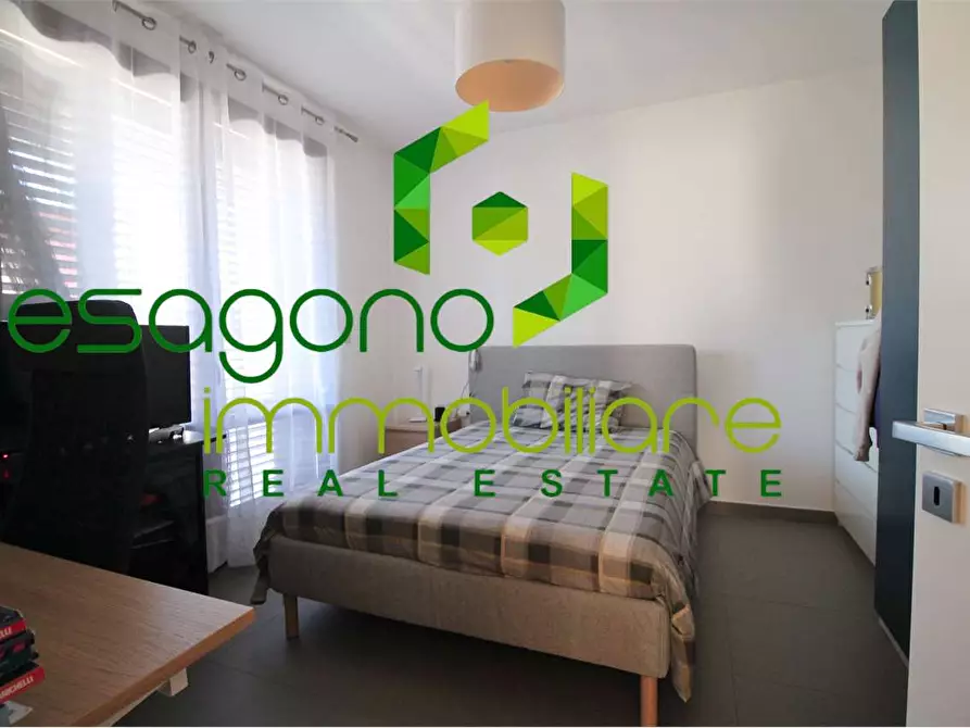 Immagine 19 di Villa in vendita  a Siracusa