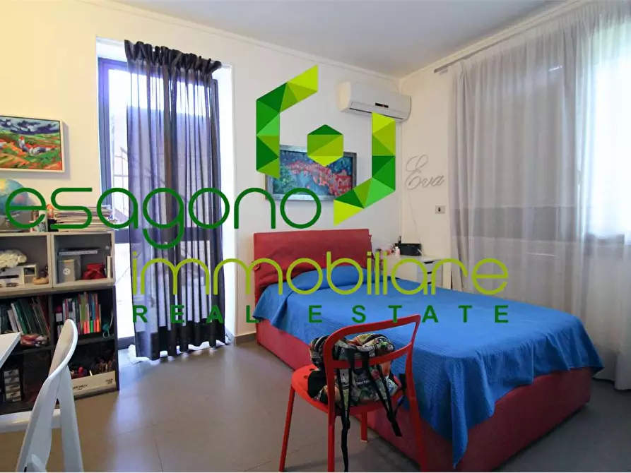 Immagine 23 di Villa in vendita  a Siracusa