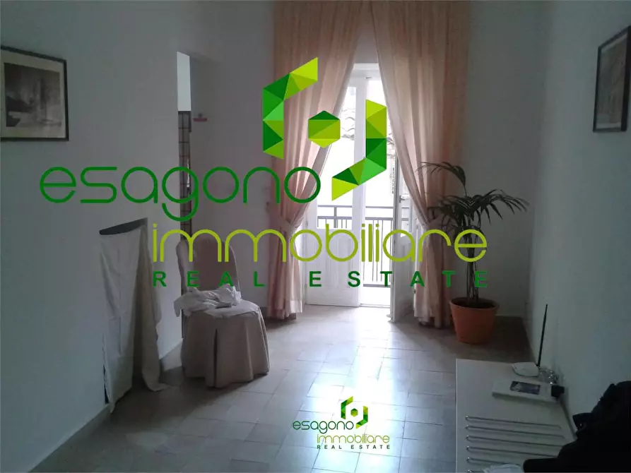 Immagine 54 di Stabile in vendita  a Siracusa