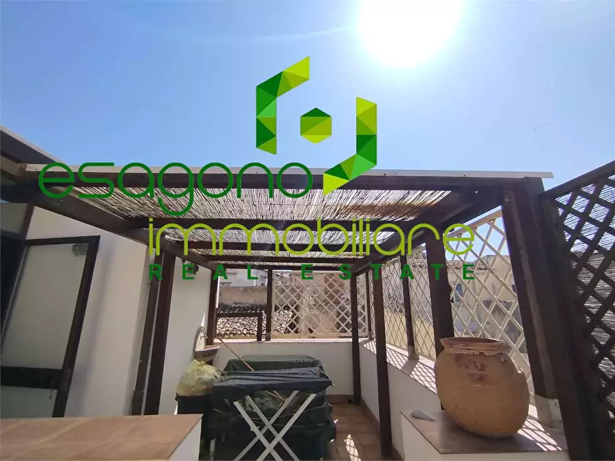 Immagine 13 di Appartamento in vendita  a Siracusa