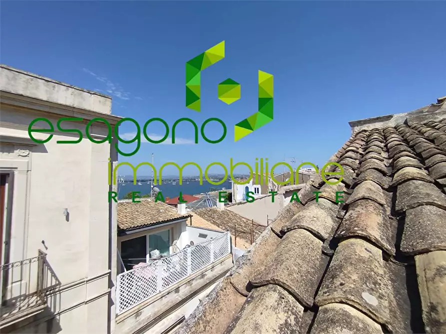 Immagine 41 di Appartamento in vendita  a Siracusa