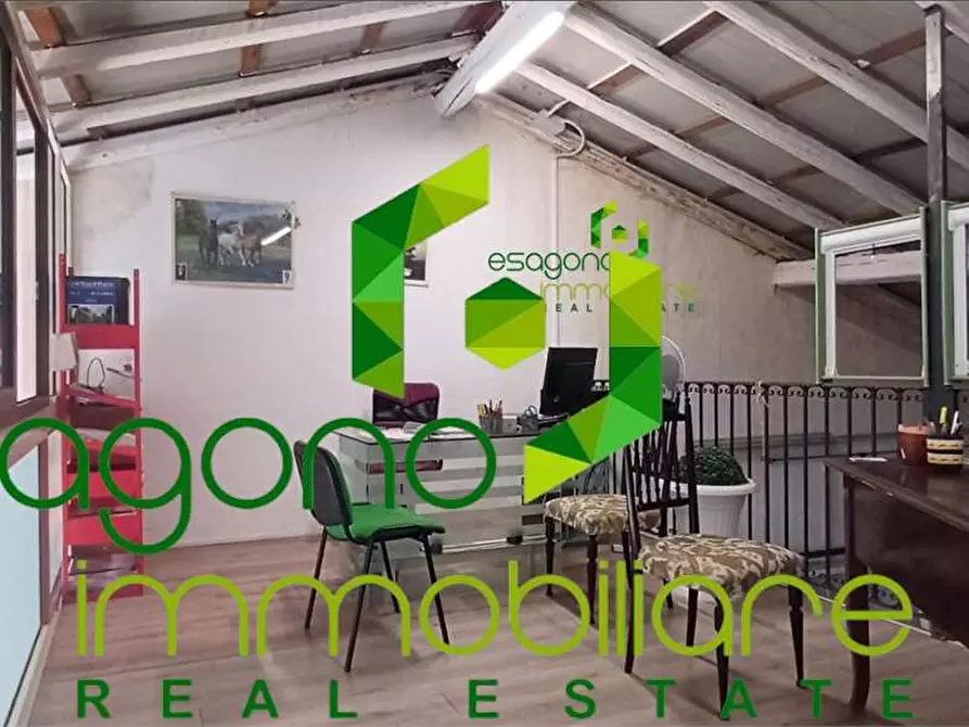 Immagine 9 di Laboratorio in vendita  a Siracusa