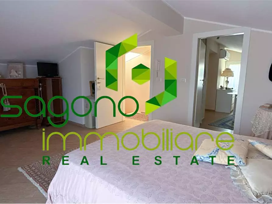 Immagine 15 di Villa in vendita  a Siracusa