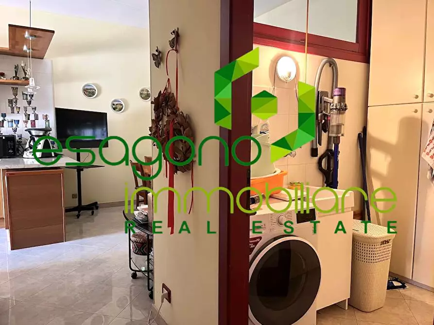 Immagine 28 di Appartamento in vendita  a Siracusa