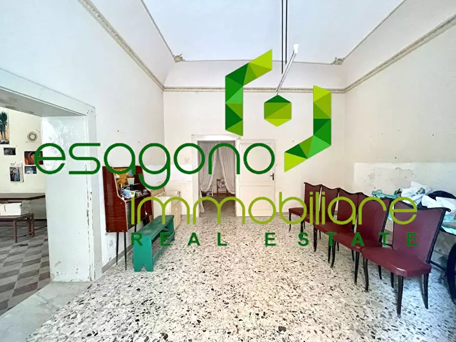 Immagine 3 di Stabile in vendita  a Siracusa