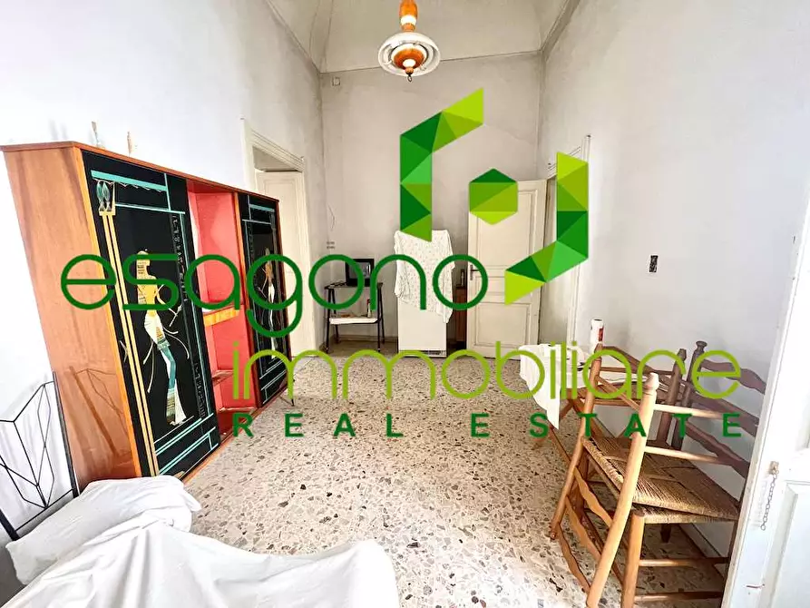 Immagine 27 di Stabile in vendita  a Siracusa