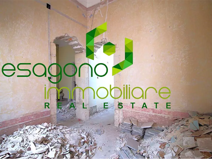 Immagine 3 di Appartamento in vendita  in Corso Umberto a Siracusa