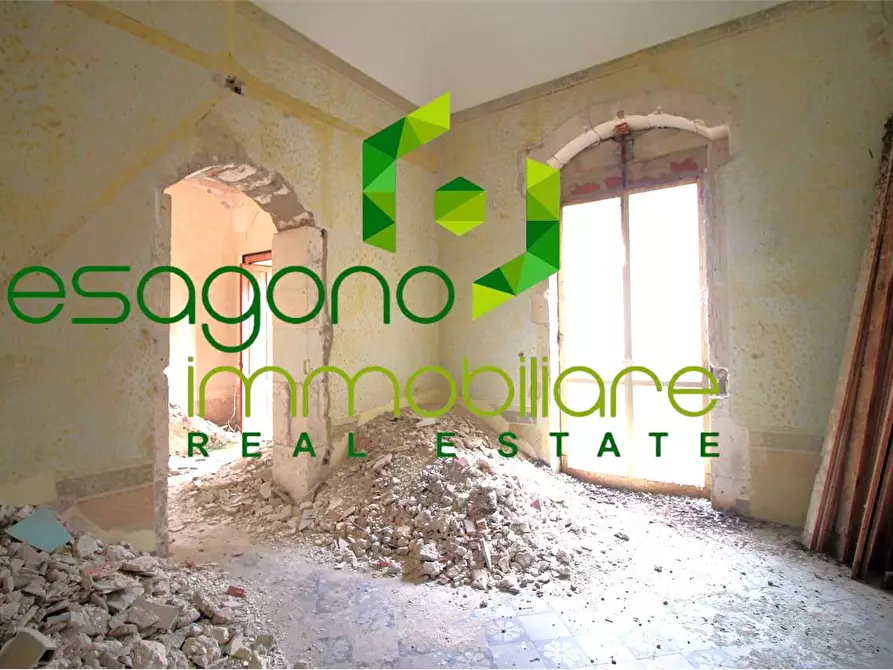 Immagine 5 di Appartamento in vendita  in Corso Umberto a Siracusa