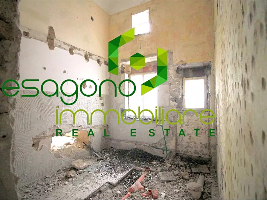 Immagine 9 di Appartamento in vendita  in Corso Umberto a Siracusa