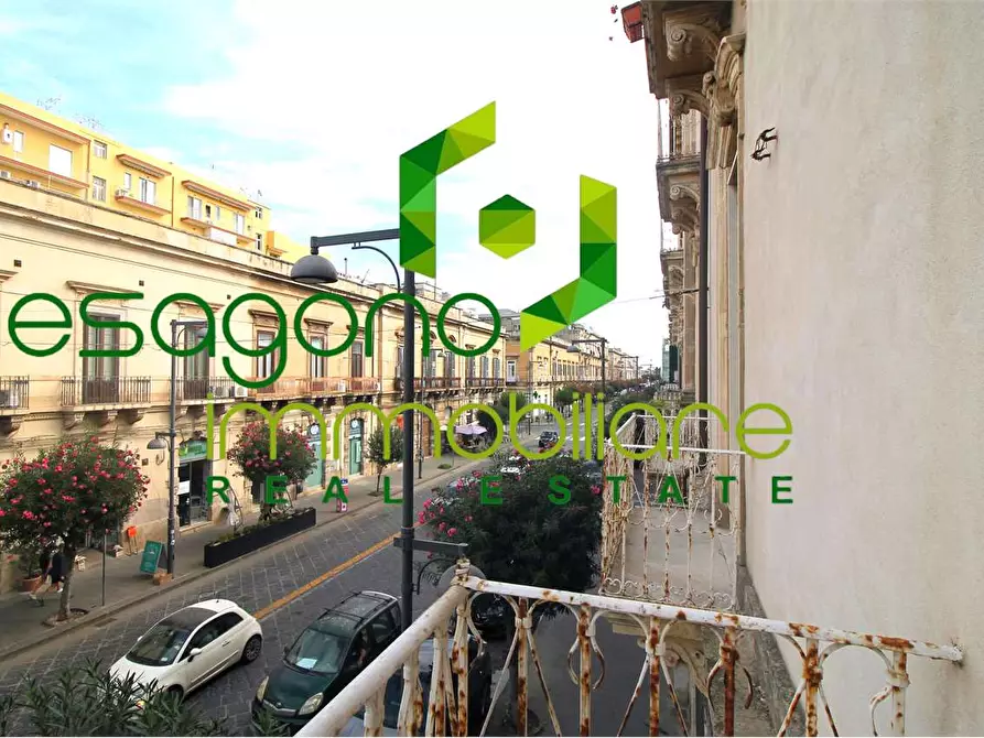 Immagine 2 di Appartamento in vendita  in Corso Umberto a Siracusa