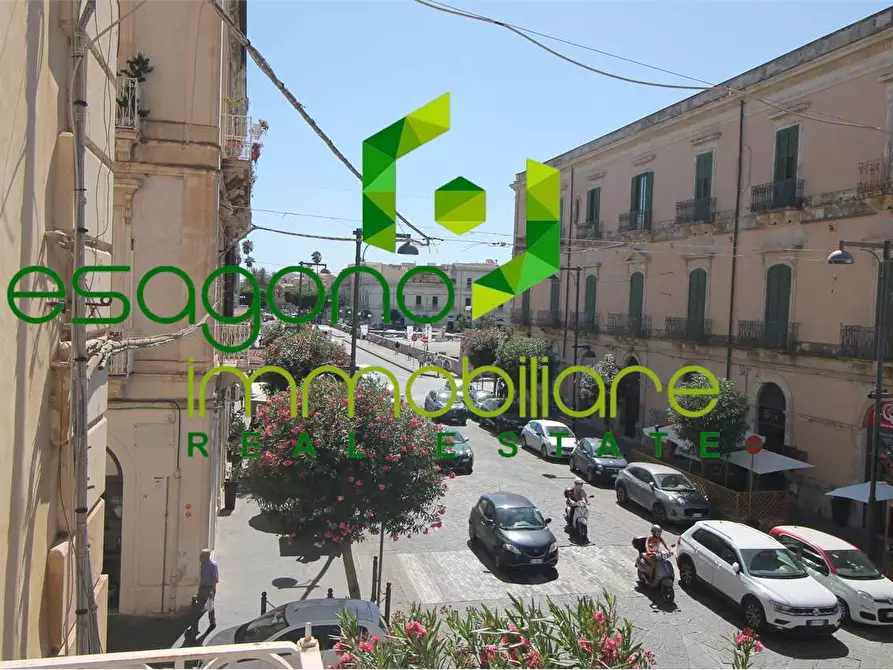 Immagine 1 di Appartamento in vendita  a Siracusa