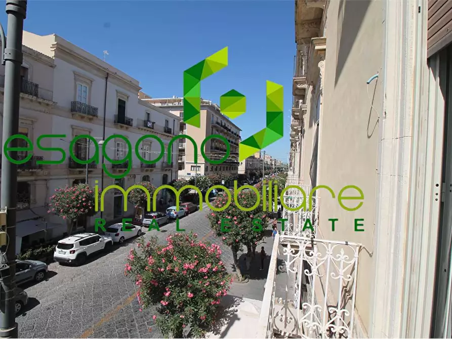 Immagine 15 di Appartamento in vendita  a Siracusa