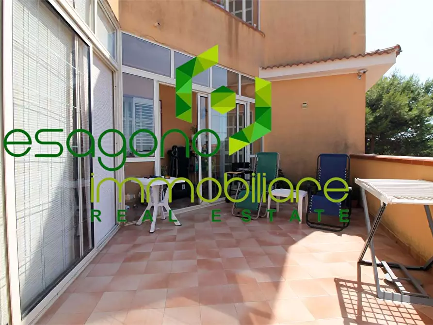 Immagine 4 di Villa in vendita  a Siracusa