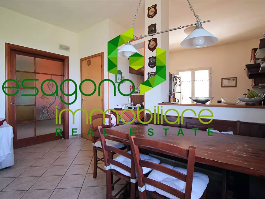 Immagine 9 di Villa in vendita  a Siracusa