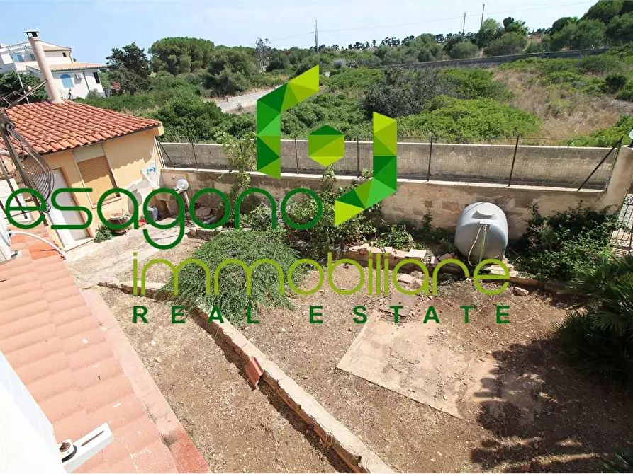 Immagine 14 di Villa in vendita  a Siracusa