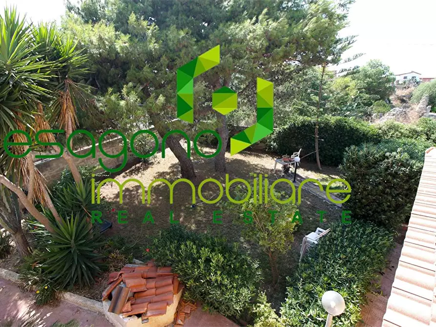Immagine 15 di Villa in vendita  a Siracusa