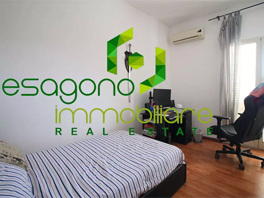 Immagine 18 di Villa in vendita  a Siracusa