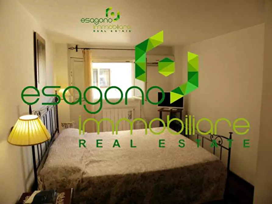 Immagine 13 di Quadrilocale in vendita  a Siracusa