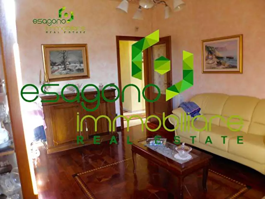 Immagine 2 di Quadrilocale in vendita  a Siracusa