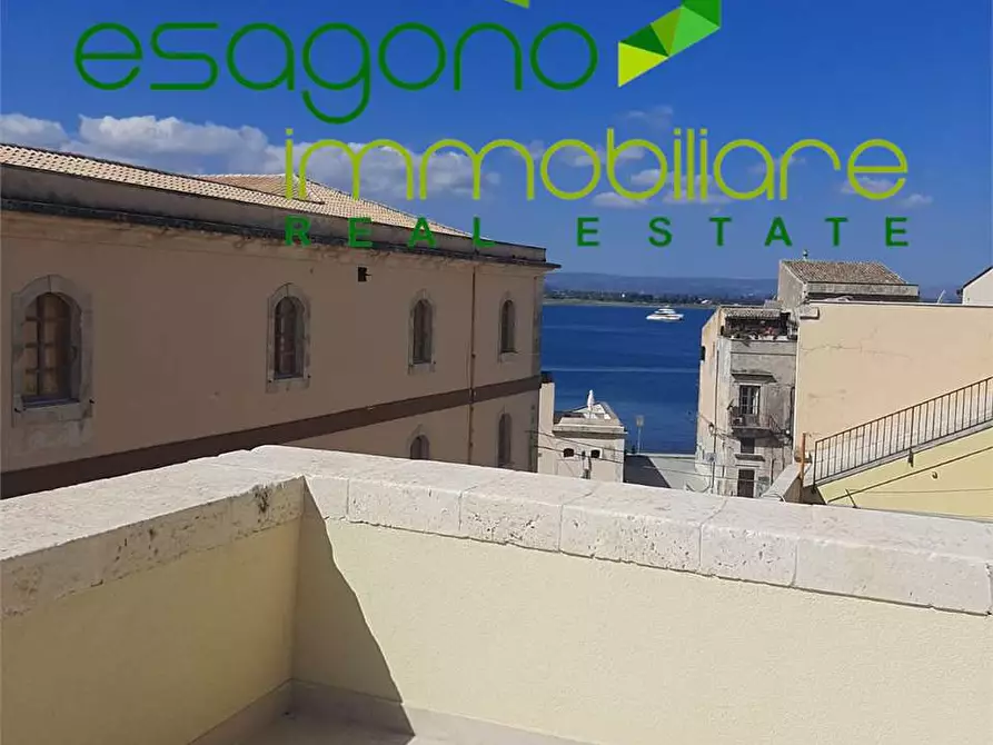 Immagine 12 di Appartamento in vendita  a Siracusa