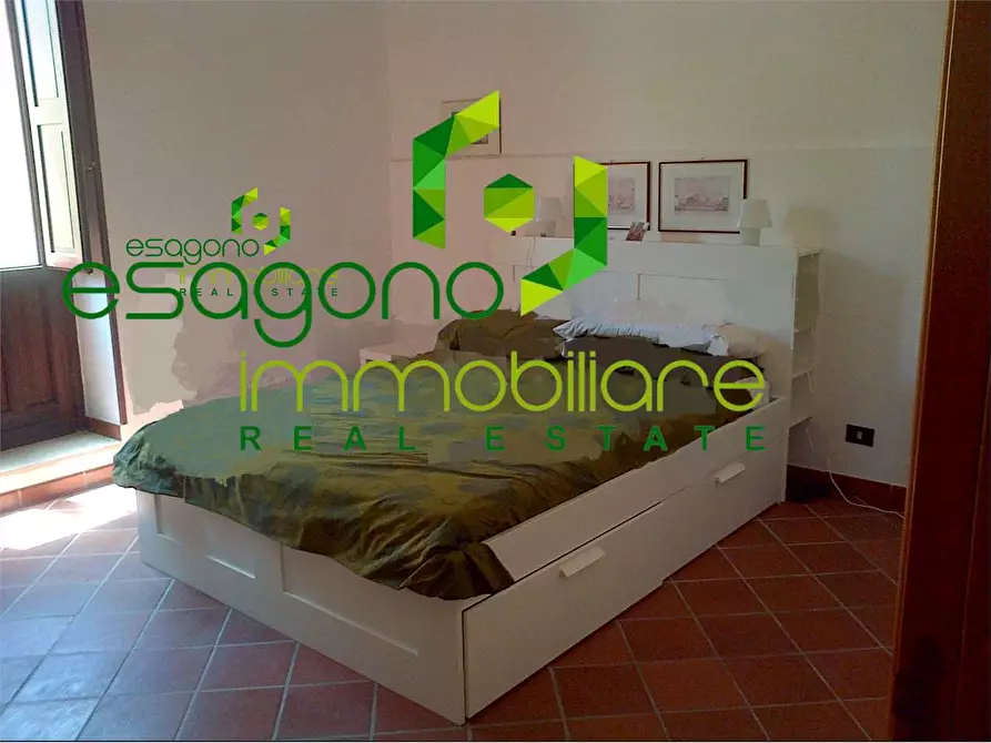 Immagine 10 di Trilocale in vendita  a Siracusa