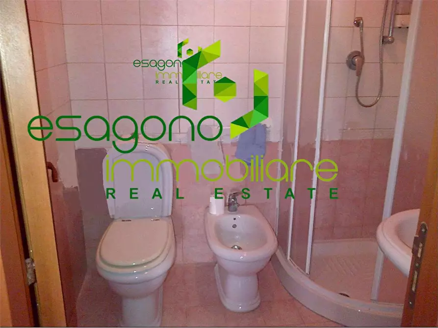 Immagine 12 di Trilocale in vendita  a Siracusa