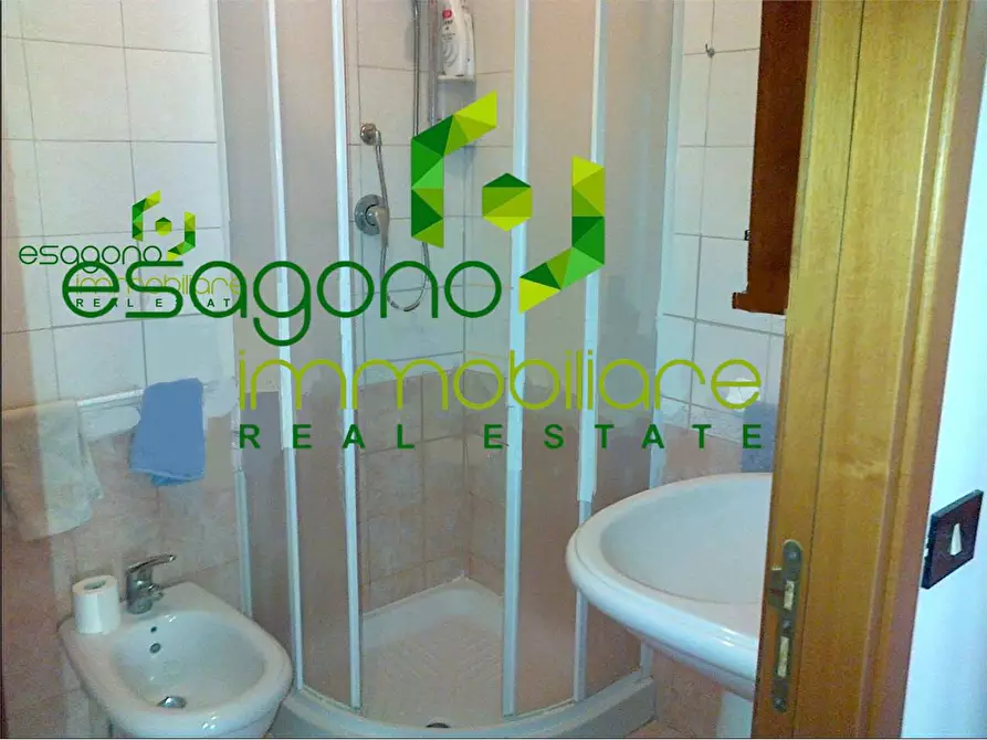 Immagine 13 di Trilocale in vendita  a Siracusa