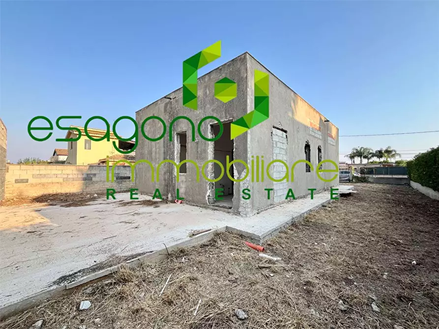 Immagine 1 di Villa in vendita  a Siracusa